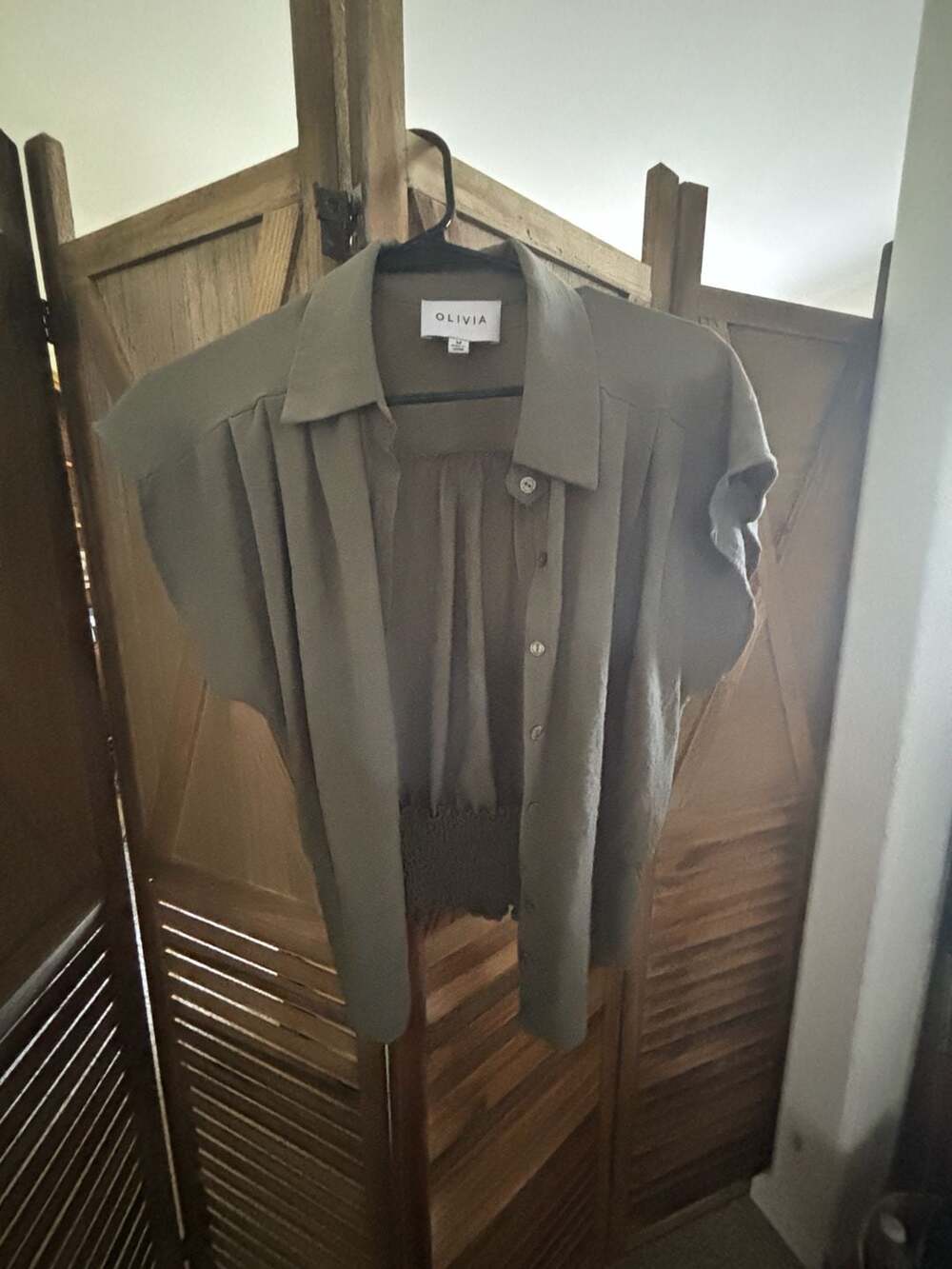 Olivia Women's Olive Green Smocked-Waist Button-Down Short Sleeve Blouse